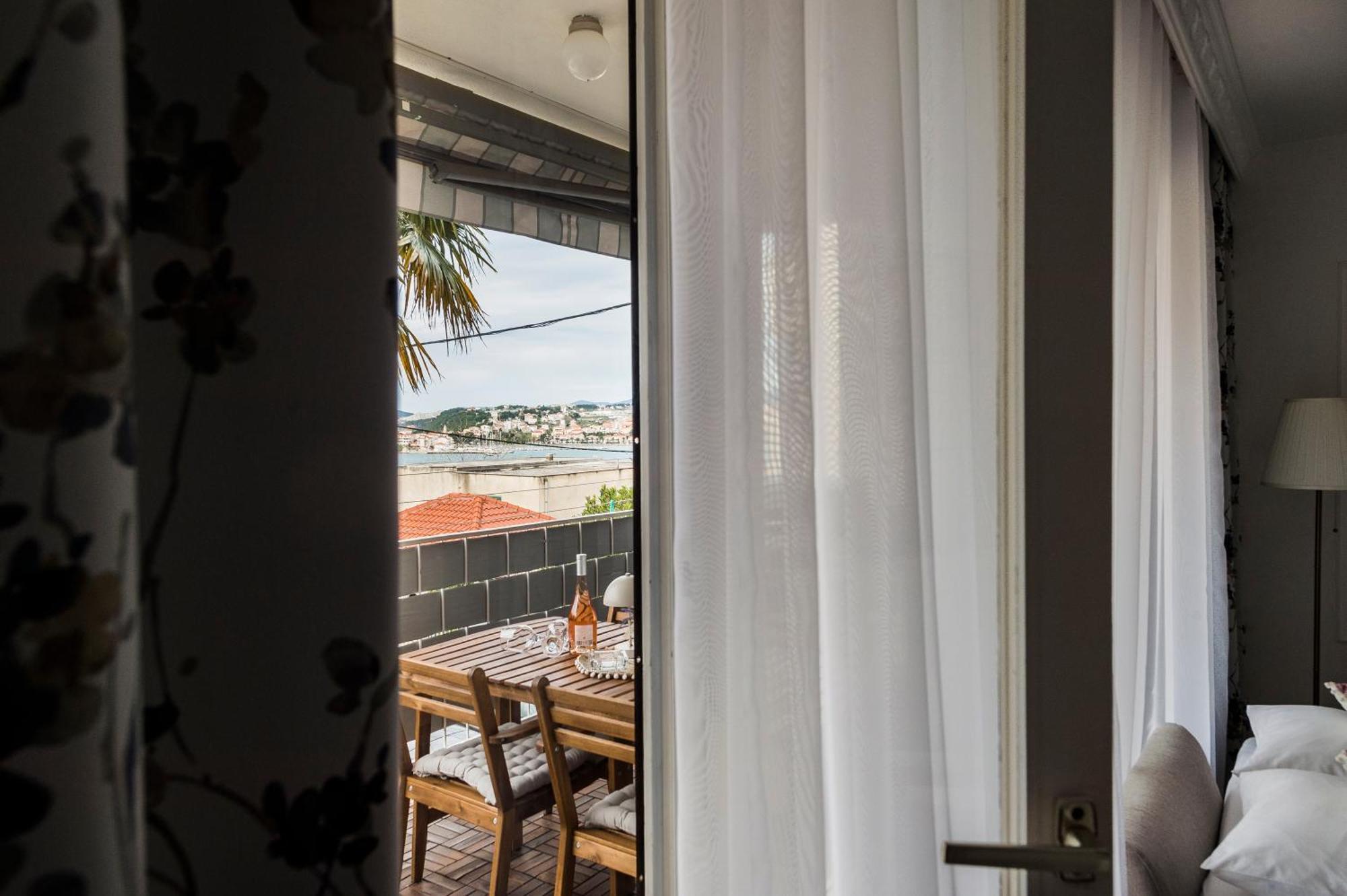 Apartman Hill Подстрана Экстерьер фото