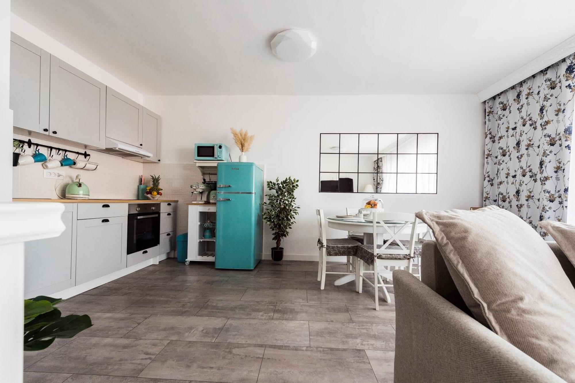 Apartman Hill Подстрана Экстерьер фото