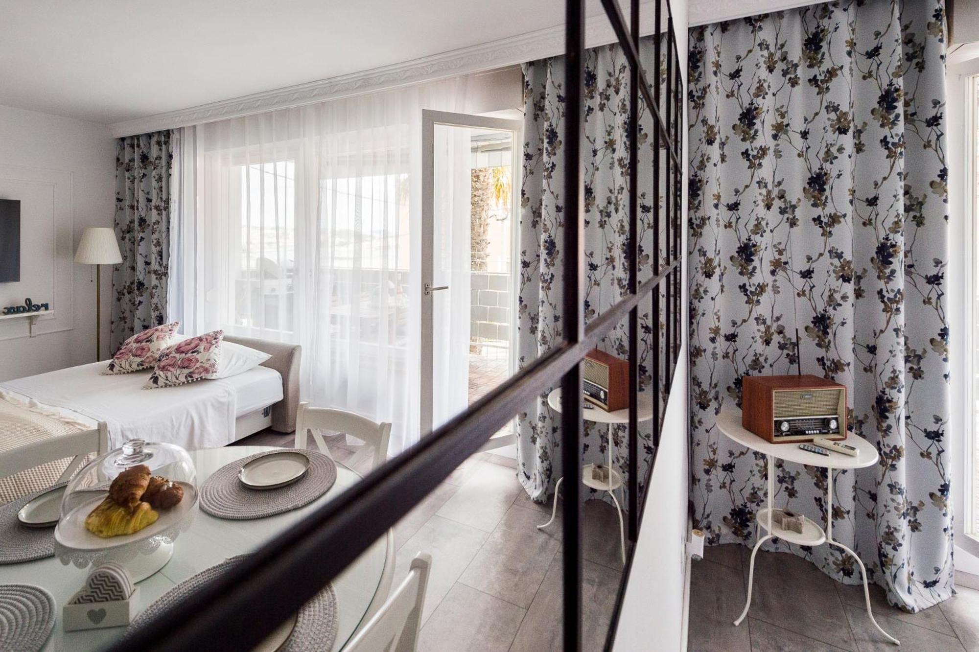 Apartman Hill Подстрана Экстерьер фото